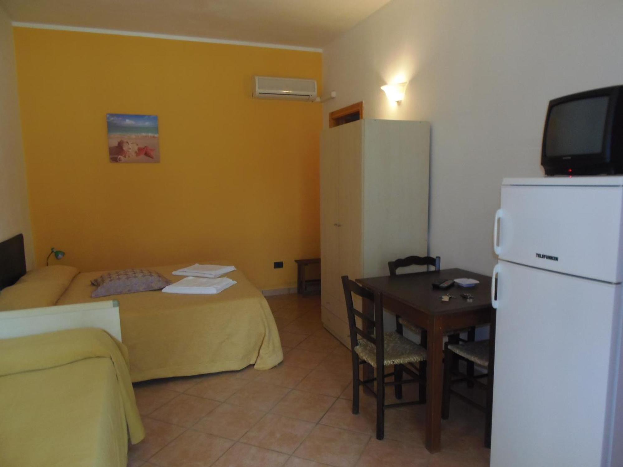 Missipezza Residence A Frassanito Alimini Cameră foto