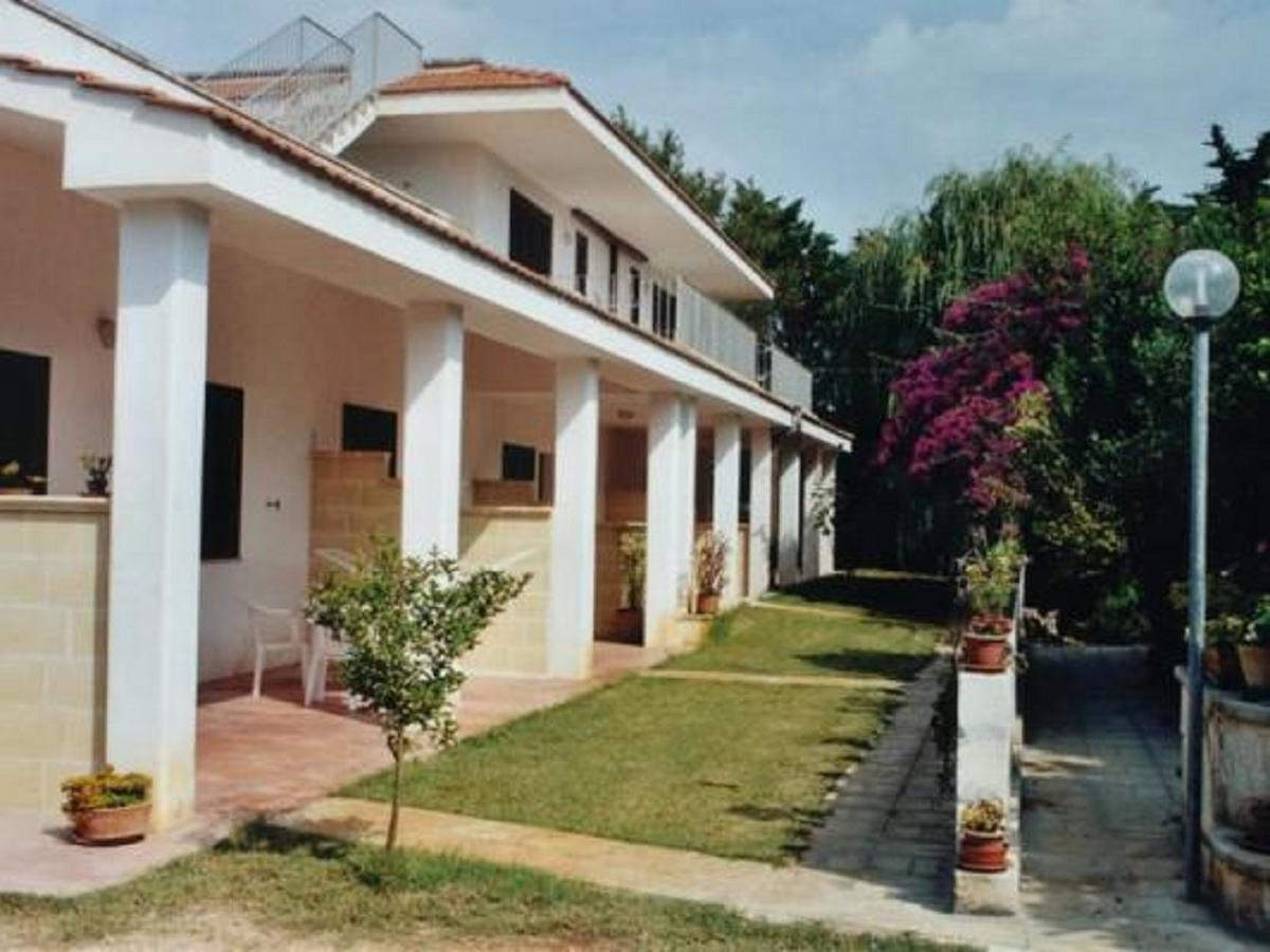 Missipezza Residence A Frassanito Alimini Exterior foto